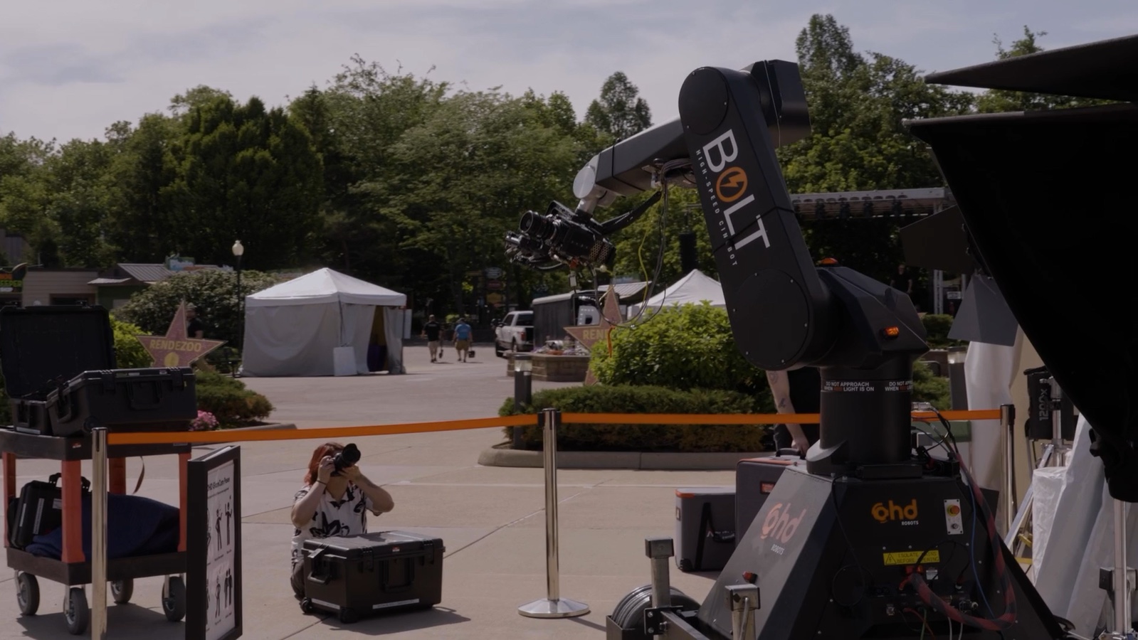 GlamCam BTS — RendeZoo 2026